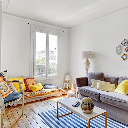 70m2 Pour 4 Pers Rue De Crussol